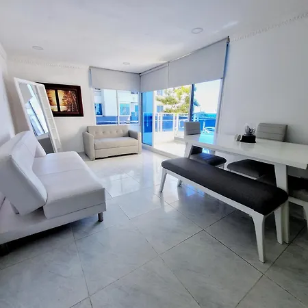 Apartamento De 1 Cuarto Cerca Al Mar Y El Laguito Por Parceros Group